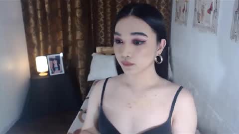 Snapshot of indestructabletrixie chatting on 13, 1, 2025 indestructabletrixie online show from 13, 1, 2025