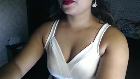 Snapshot of indian_anu chatting on 5, 1, 2025 Anu online show from 5, 1, 2025