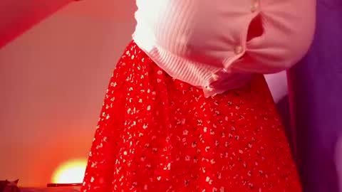 Snapshot of indian_summer_ chatting on 5, 7, 2026 Melissa No Baby or bb sexy etc... online show from 5, 7, 2026