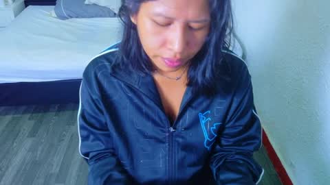 Snapshot of indian_whore18 chatting on 17, 4, 2026 indian_whore18 online show from 17, 4, 2026