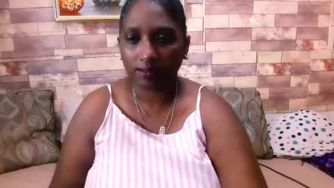 Snapshot of indianblue3 chatting on 4, 1, 2025 tracy online show from 4, 1, 2025