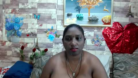 Snapshot of indianblue3 chatting on 4, 2, 2025 tracy online show from 4, 2, 2025