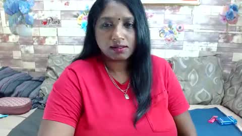 Snapshot of indianblue3 chatting on 22, 11, 2025 tracy online show from 22, 11, 2025