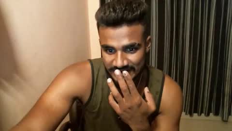 Snapshot of indianbull2023 chatting on 16, 5, 2026 indian slim boy with big for u online show from 16, 5, 2026