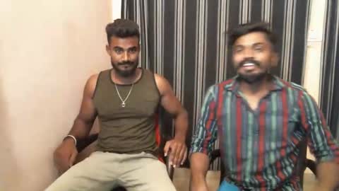 Snapshot of indianbull2023 chatting on 25, 5, 2026 indian slim boy with big for u online show from 25, 5, 2026