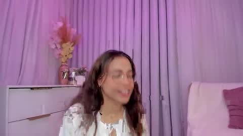 Snapshot of indiancutie_ chatting on 12, 4, 2026 MIA online show from 12, 4, 2026