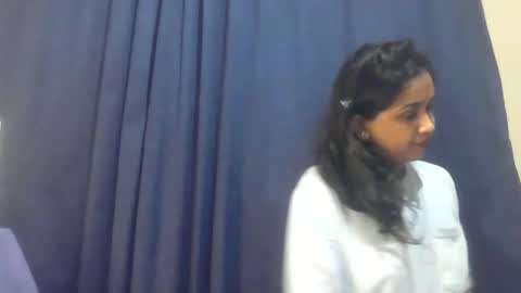 Snapshot of indiancutiexo chatting on 12, 10, 2025 indiancutiexo online show from 12, 10, 2025