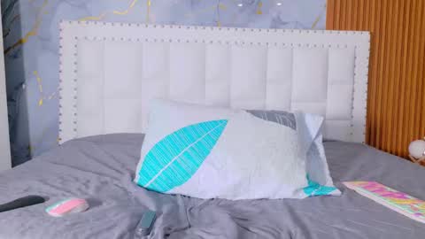 LITTLE AINHOA  online show from 7, 10, 2025