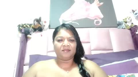 Snapshot of indiandelia chatting on 9, 4, 2026 indiandelia online show from 9, 4, 2026