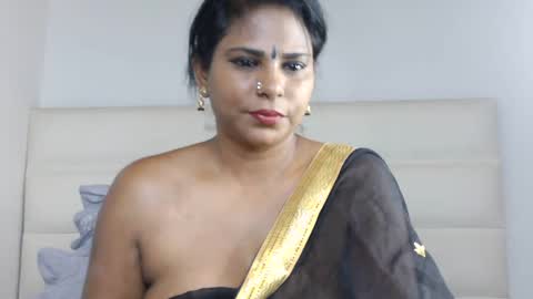 Snapshot of indiandreams_ chatting on 3, 11, 2025 Palavi online show from 3, 11, 2025