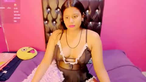 Snapshot of indianflame chatting on 17, 12, 2024 PARADISEQUEEN online show from 17, 12, 2024