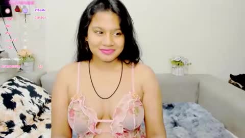 Snapshot of indianflame chatting on 20, 1, 2025 PARADISEQUEEN online show from 20, 1, 2025