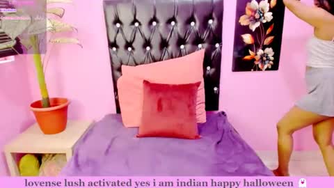 Snapshot of indianflame chatting on 11, 11, 2025 PARADISEQUEEN online show from 11, 11, 2025