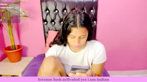 PARADISEQUEEN online show from 27, 3, 2026