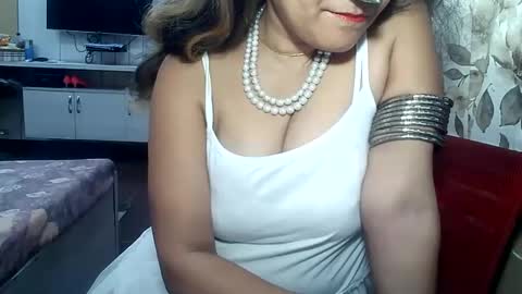 Radha online show from 24, 2, 2025