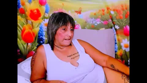 Snapshot of indianroxy27 chatting on 4, 2, 2026 indianroxy27 online show from 4, 2, 2026