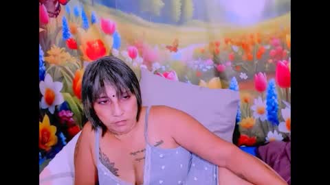 Snapshot of indianroxy27 chatting on 11, 3, 2026 indianroxy27 online show from 11, 3, 2026