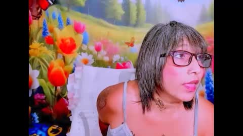 Snapshot of indianroxy27 chatting on 12, 3, 2026 indianroxy27 online show from 12, 3, 2026