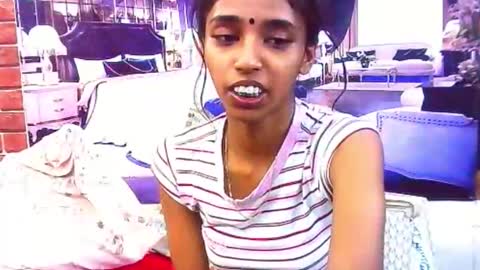 indiansexyslender4u2luv online show from 23, 11, 2025