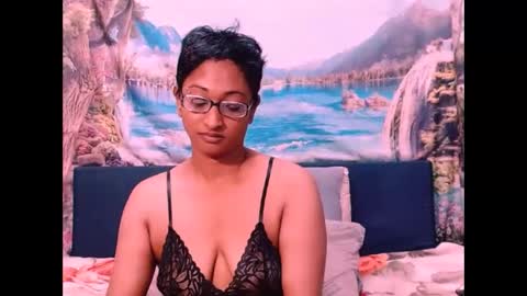 Snapshot of indianspicy69 chatting on 5, 12, 2024 Shreya online show from 5, 12, 2024