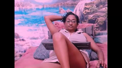 Snapshot of indianspicy69 chatting on 12, 2, 2025 Shreya online show from 12, 2, 2025