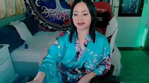 Snapshot of indica_me chatting on 29, 6, 2026 indica_me online show from 29, 6, 2026