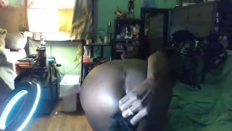 Snapshot of indigo_scorpio chatting on 19, 12, 2025 indigo_scorpio online show from 19, 12, 2025