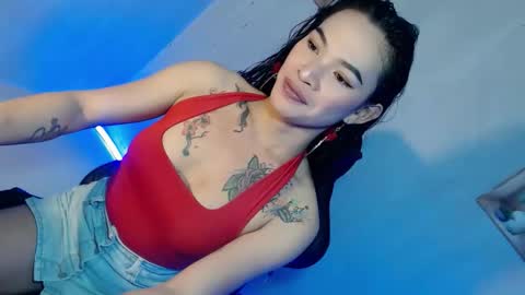 Snapshot of indra_mae chatting on 11, 4, 2026 Mae online show from 11, 4, 2026