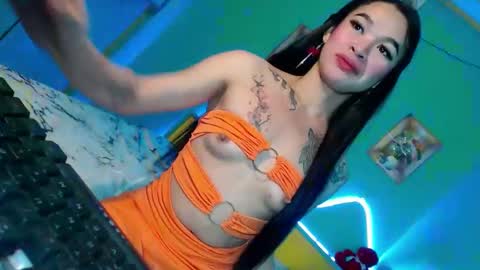 Snapshot of indra_mae chatting on 22, 4, 2026 Mae online show from 22, 4, 2026