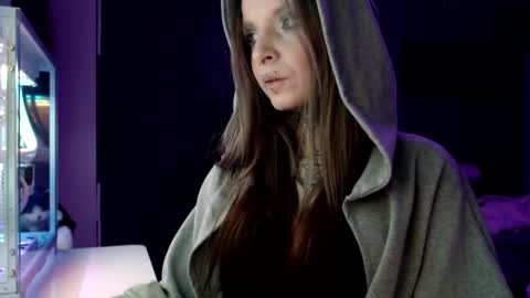 Snapshot of inesdesire chatting on 8, 1, 2025 InesDesire online show from 8, 1, 2025