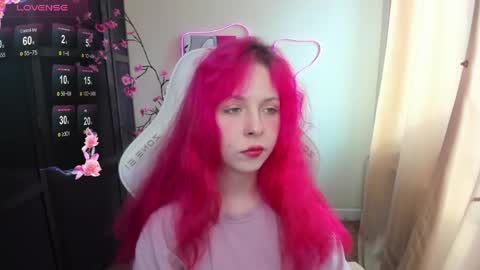 Snapshot of infernokitten chatting on 22, 4, 2026 Ilona online show from 22, 4, 2026