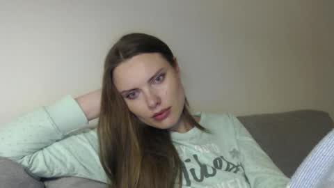 Sweet girl online show from 30, 3, 2026