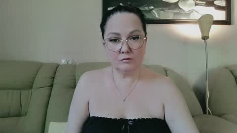 Snapshot of infinity_loveliness chatting on 20, 5, 2026 Infinity online show from 20, 5, 2026