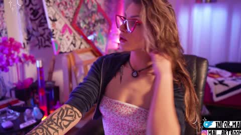 Snapshot of informal_ chatting on 21, 1, 2025 MAL ---  online show from 21, 1, 2025