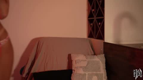 Snapshot of informal_ chatting on 21, 9, 2025 MAL ---  online show from 21, 9, 2025