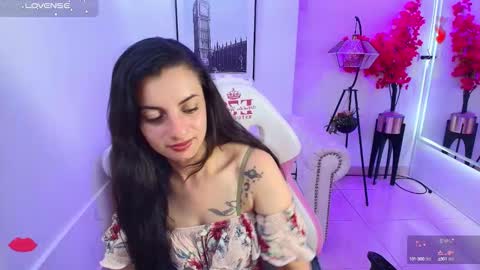 Ingrid online show from 9, 10, 2025