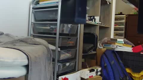 Snapshot of injmolder2 chatting on 26, 1, 2025 Hanging Out online show from 26, 1, 2025