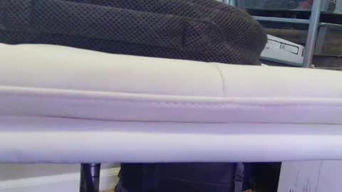 Snapshot of injmolder2 chatting on 7, 10, 2025 Hanging Out online show from 7, 10, 2025