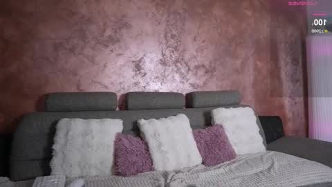 InnesTaylor online show from 5, 11, 2025