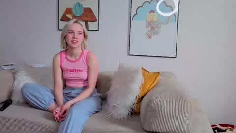 Snapshot of innocent_girll chatting on 20, 2, 2026 Kate online show from 20, 2, 2026