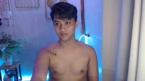 Snapshot of innocent_neil143 chatting on 17, 12, 2024 Neil online show from 17, 12, 2024