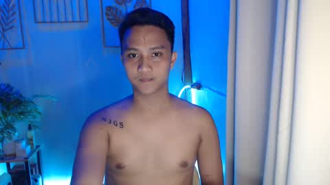 Snapshot of innocent_neil143 chatting on 4, 1, 2025 Neil online show from 4, 1, 2025