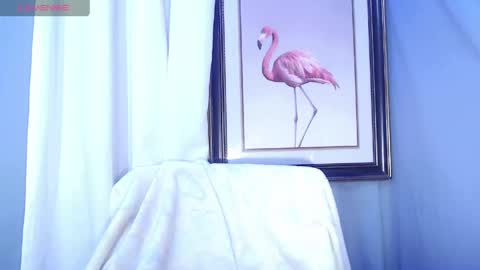 Snapshot of innocent_twinkxx chatting on 18, 4, 2026 calvin online show from 18, 4, 2026
