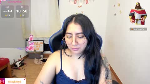 Luna        online show from 8, 2, 2026