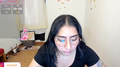 Snapshot of innocentchurchgirlll chatting on 12, 3, 2026 Luna online show from 12, 3, 2026