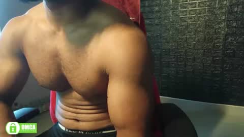 Snapshot of insanestud_miles chatting on 7, 7, 2026 Miles online show from 7, 7, 2026