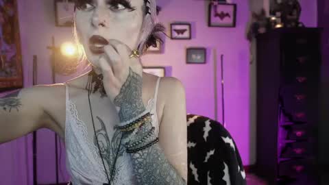 Snapshot of insania_999 chatting on 20, 4, 2026 SANIA online show from 20, 4, 2026