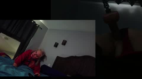 Snapshot of insatiablecpl333 chatting on 23, 4, 2026 InsatiableCpl333 online show from 23, 4, 2026