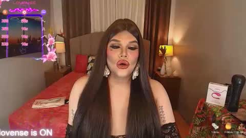 Snapshot of insatiablesexqueen chatting on 31, 10, 2025 tasha online show from 31, 10, 2025