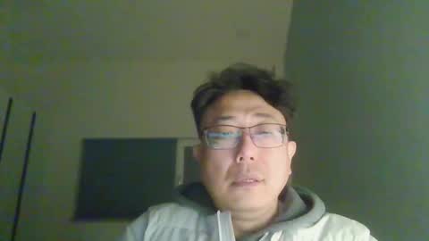 insuclee197641 online show from 10, 2, 2026